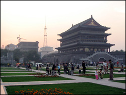 Барабанная башня, Сиань, Китай
