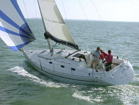  Harmony 33. Groupe Poncin yachts.